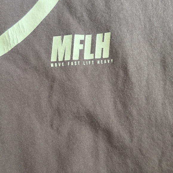 MFLH - Picture 2 of 4